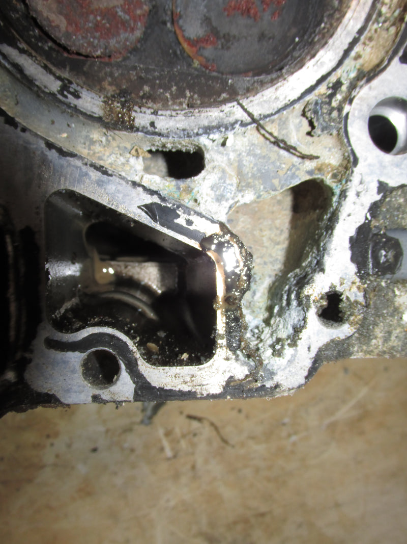 Yamaha 225hp 4 Stroke Outboard Port Cylinder head (69J-01)