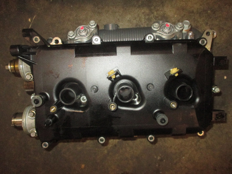 Yamaha 300hp 4 stroke outboard Port Cylinder Head (6CE-00)
