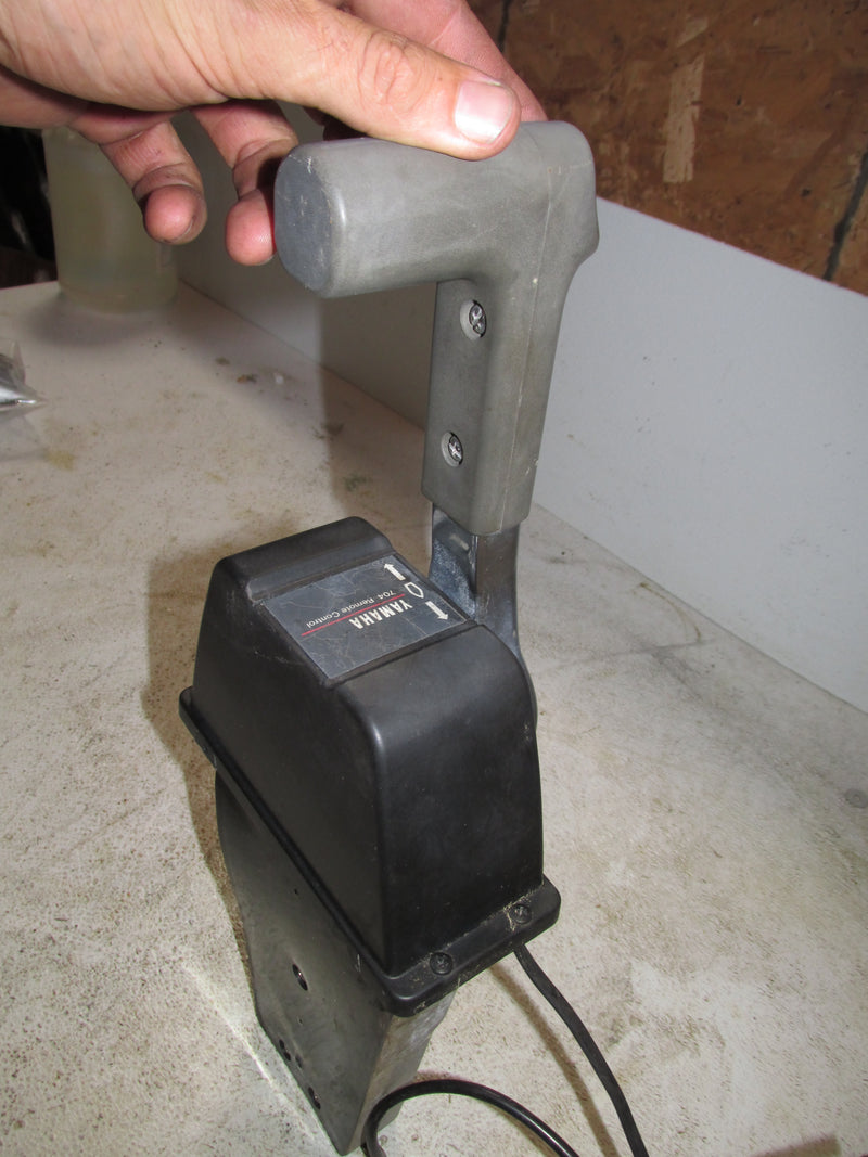 Yamaha 200hp 3.3L 4 Stroke Outboard 704 OEM Top Mount Control Box