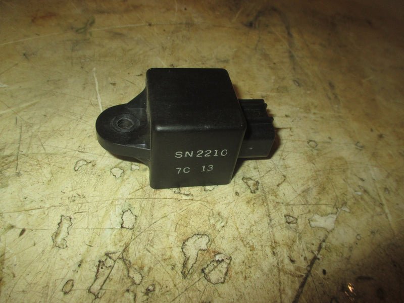 Yamaha 200hp 3.3L VMAX HPDI Outboard Electric relay (68V-81950-00)