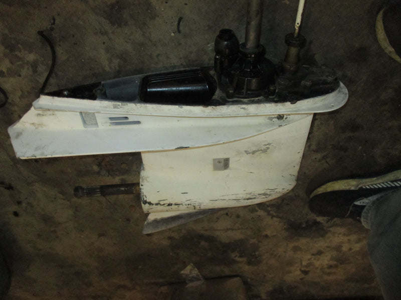 Evinrude 225hp Ocean Pro 2 Stroke outboard 25" Standard Rotation Lower Unit