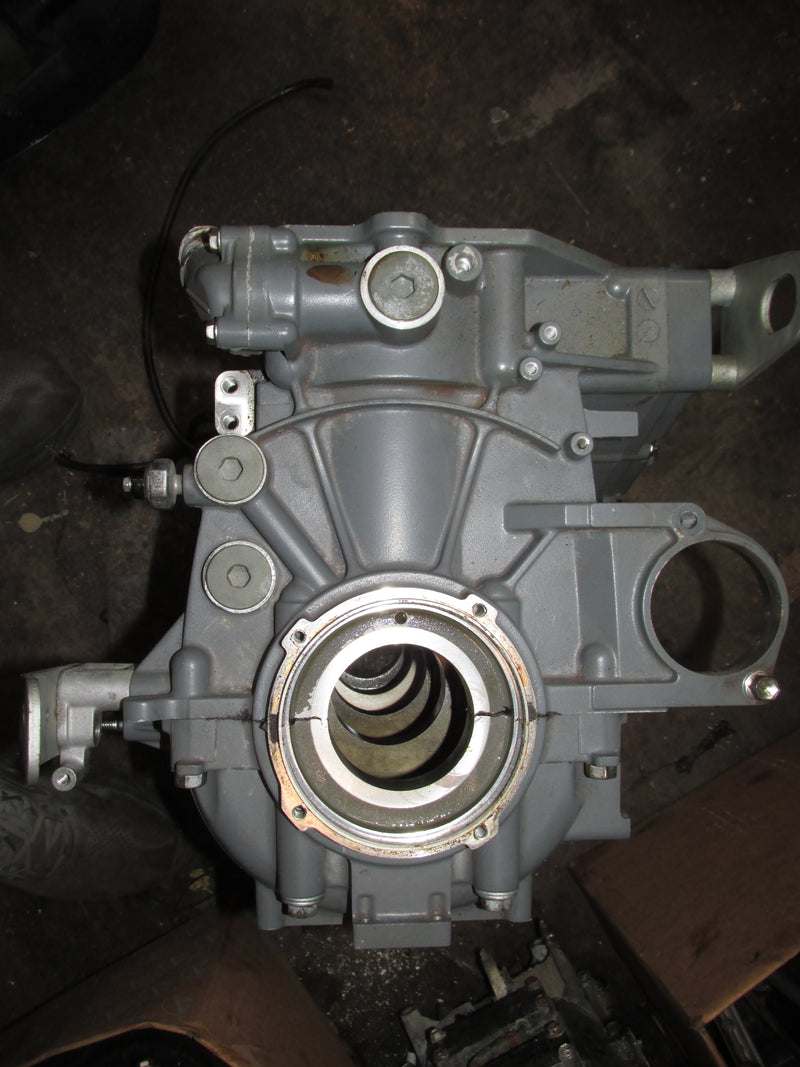Suzuki DF150 150hp Outboard Crankcase Block
