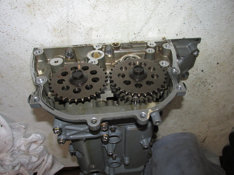 Suzuki DF150 150hp Outboard Cylinder Head
