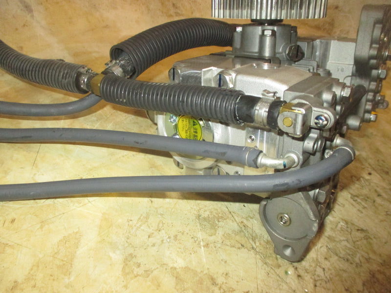 Yamaha 200hp 3.3L VMAX HPDI Outboard Fuel injection pump (60V-13910-00-00)