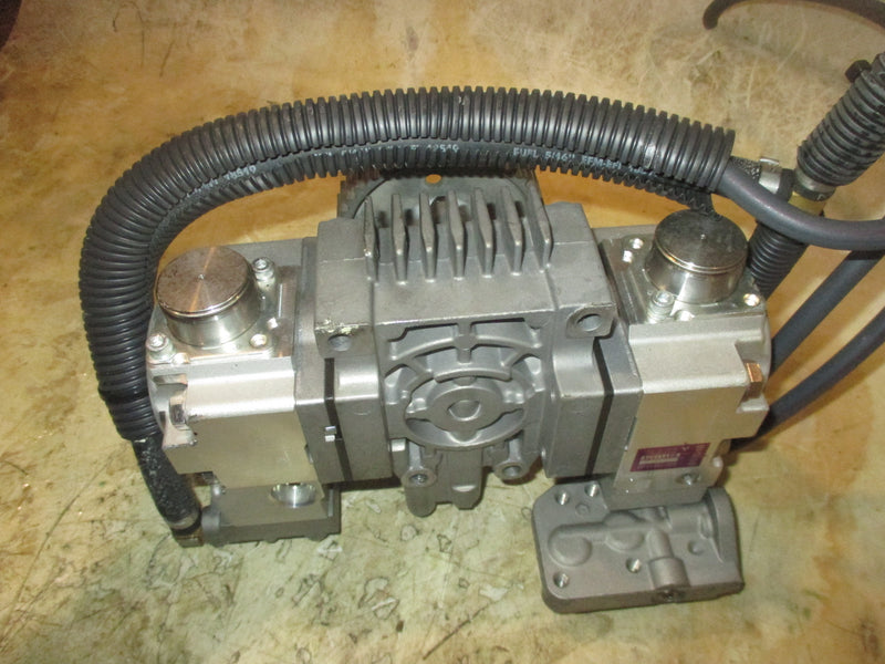 Yamaha 200hp 3.3L VMAX HPDI Outboard Fuel injection pump (60V-13910-00-00)