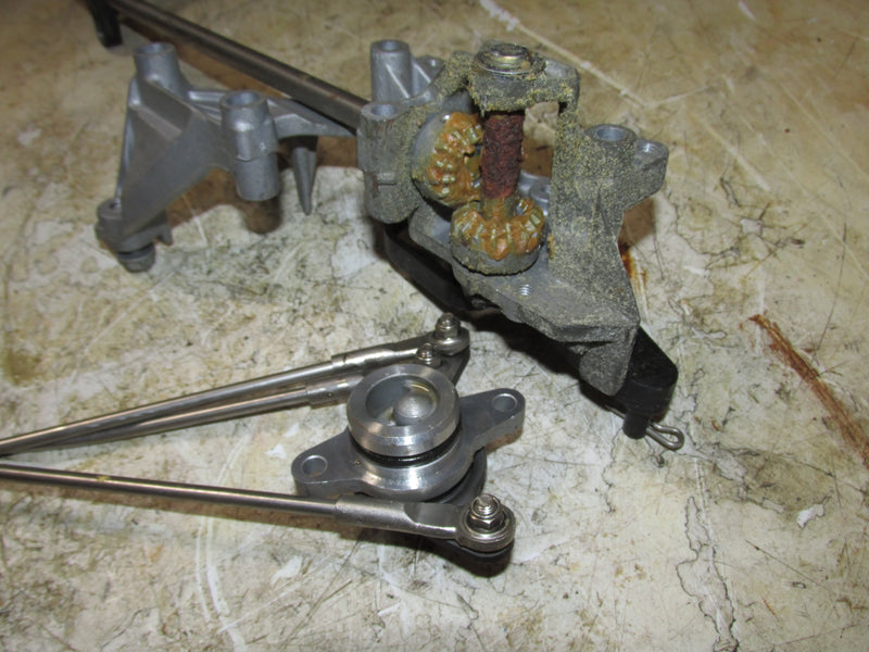 Yamaha 225hp 4 Stroke Outboard Throttle bracket set (69J-41661-00-94)