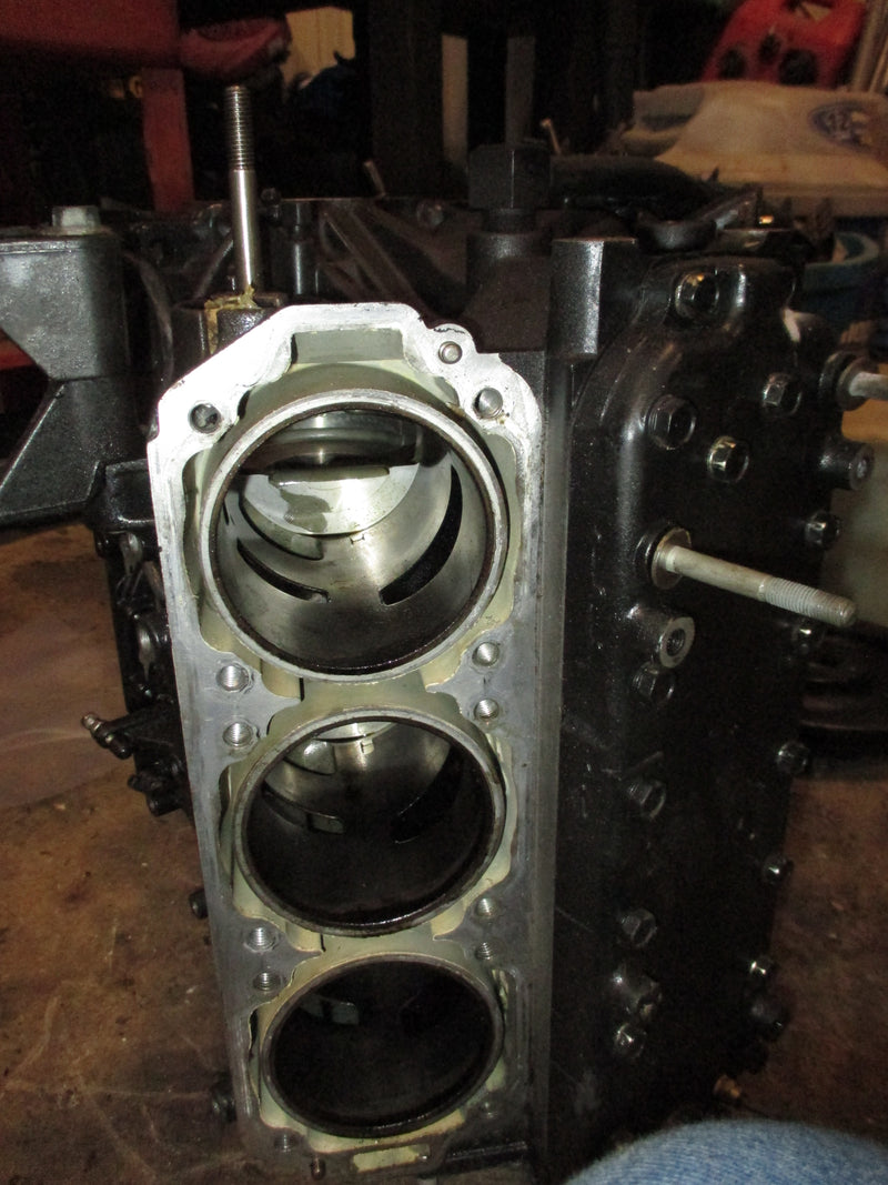 Mercury 175hp optimax outboard crankcase block