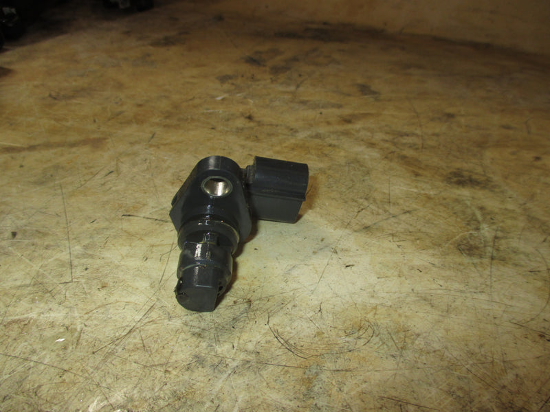 Suzuki DF115A 115hp 4 stroke outboard cam position sensor (33220)
