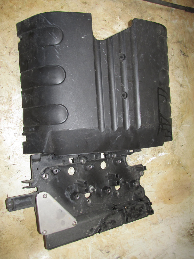Yamaha 225hp 4 Stroke Outboard Ignition coil mounting plate/cover