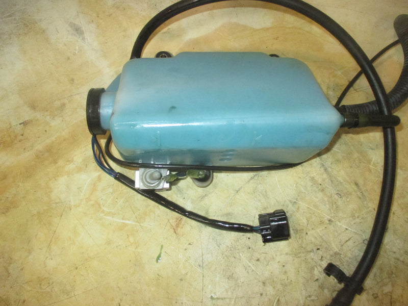 Yamaha 200hp 3.3L VMAX HPDI Outboard Oil tank/sensor (61A-21750-00)