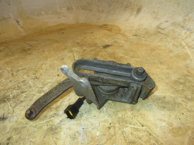 Yamaha 225hp OX66 2 stroke outboard neutral switch and bracket 61A-8259F-00-00