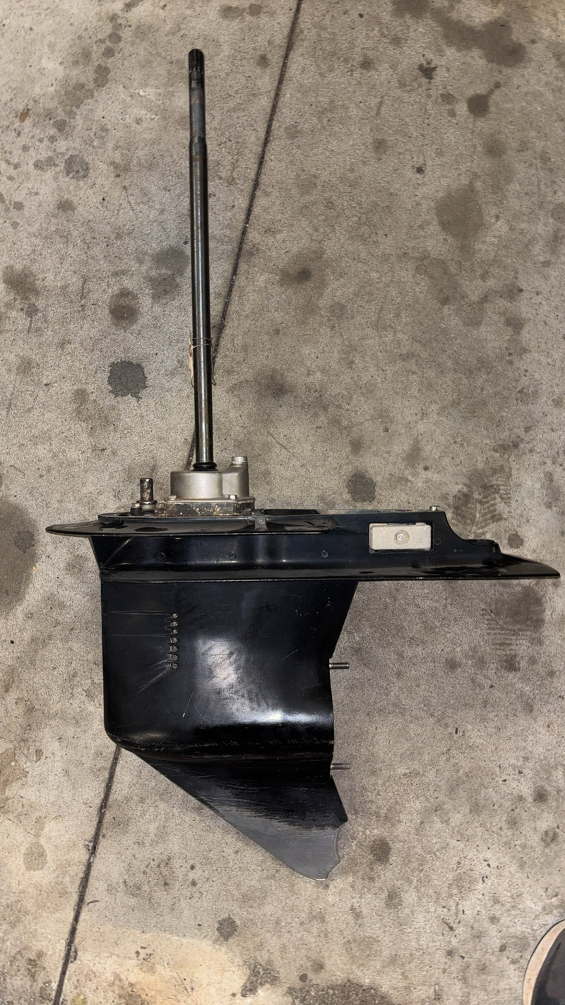 Mercury 60hp 2 stroke outboard 20" shaft lower unit PARTS ONLY