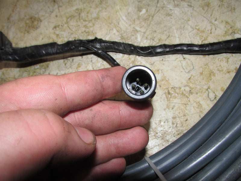 Yamaha 225hp 4 Stroke Outboard Dual top mount control box 26/25FT cables