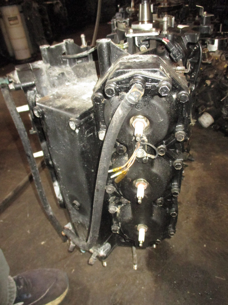 Mariner 225hp 2 Stroke outboard Crankcase Powerhead