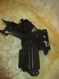 Load image into Gallery viewer, Yamaha 200hp 3.3L VMAX HPDI Outboard Electronics box (60V-81948-00)
