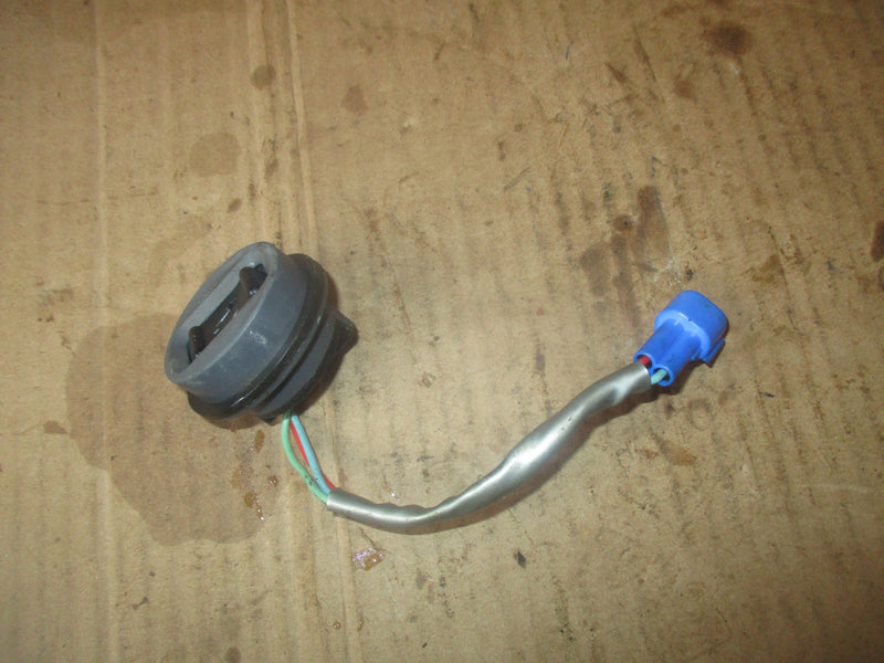 Yamaha 115hp 4 stroke outboard tilt trim switch (63D-82563-10)