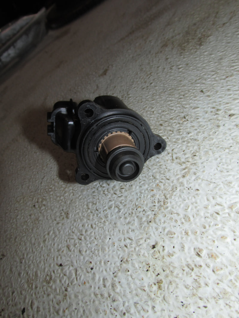 Suzuki DF150 150hp Outboard IAC Valve (18137-52D00)