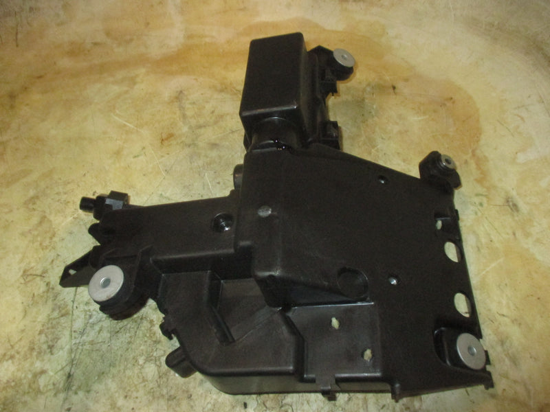 Yamaha 200hp 3.3L VMAX HPDI Outboard Electronics box (60V-81948-00)