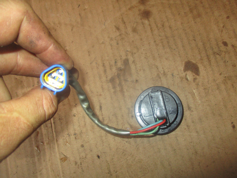 Yamaha 115hp 4 stroke outboard tilt trim switch (63D-82563-10)