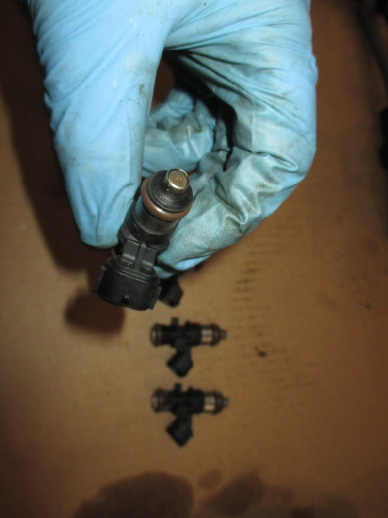 Yamaha 4.2L 250hp 4 stroke outboard fuel injector set (6AW-13761-00)