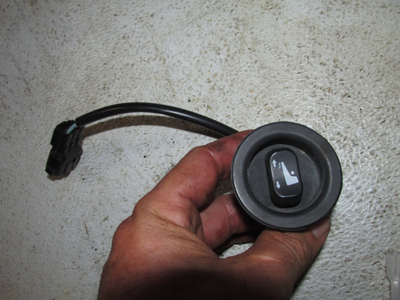 Suzuki DF150 150hp Outboard Tilt Trim Switch (37850-99E04)