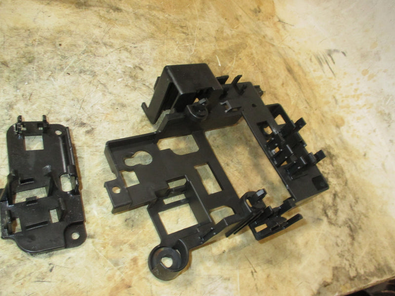 Suzuki DF115A 115hp 4 stroke outboard electronics holder (32890-92J00)