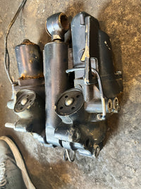 Load image into Gallery viewer, Johnson Evinrude 115hp 2 stroke outboard tilt trim unit PARTS ONLY
