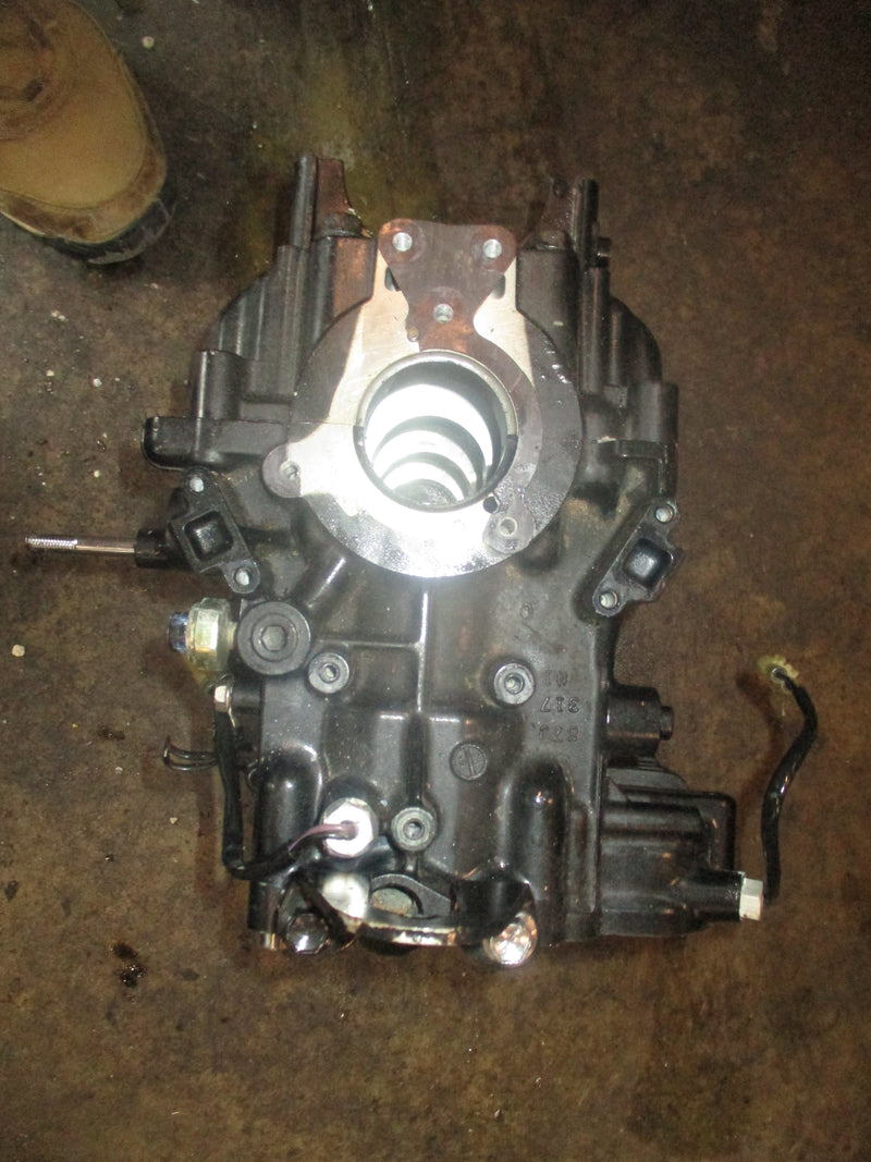 Suzuki DF40 40hp 4 stroke outboard crankcase block