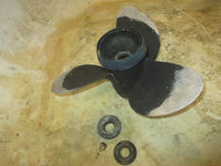 Load image into Gallery viewer, Johnson 40hp Tracker 2 stroke Outboard Aluminum propellor (386909-12 1/2x13)
