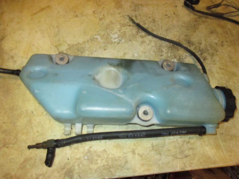 Mariner 225hp 2 Stroke outboard Oil Tank (818156-2)