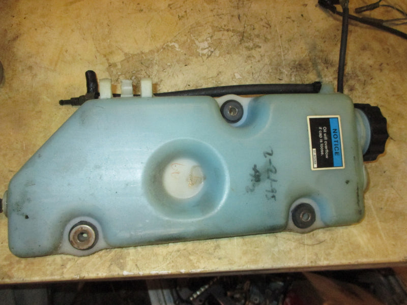 Mariner 225hp 2 Stroke outboard Oil Tank (818156-2)