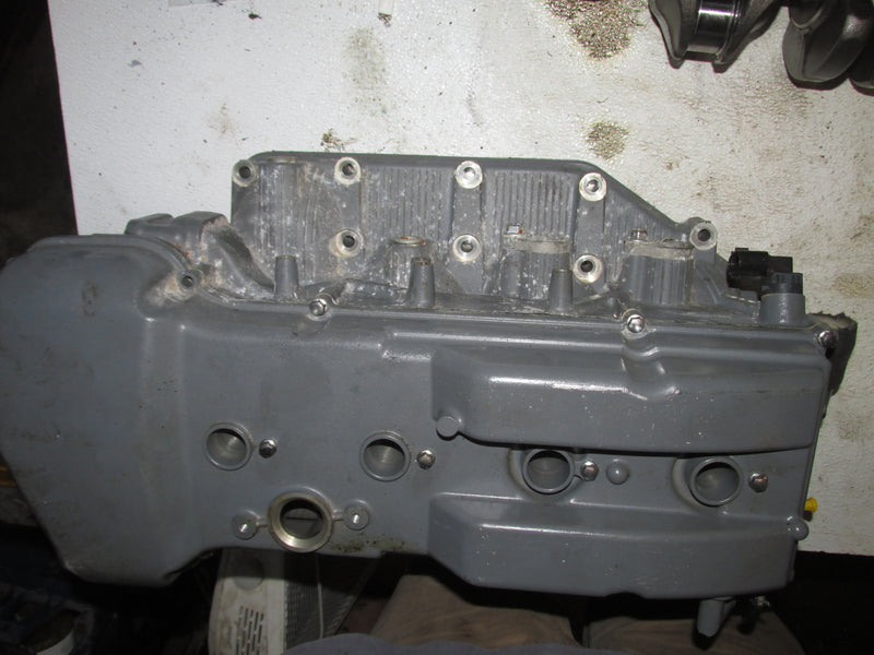 Suzuki DF90 90hp Outboard Cylinder Head