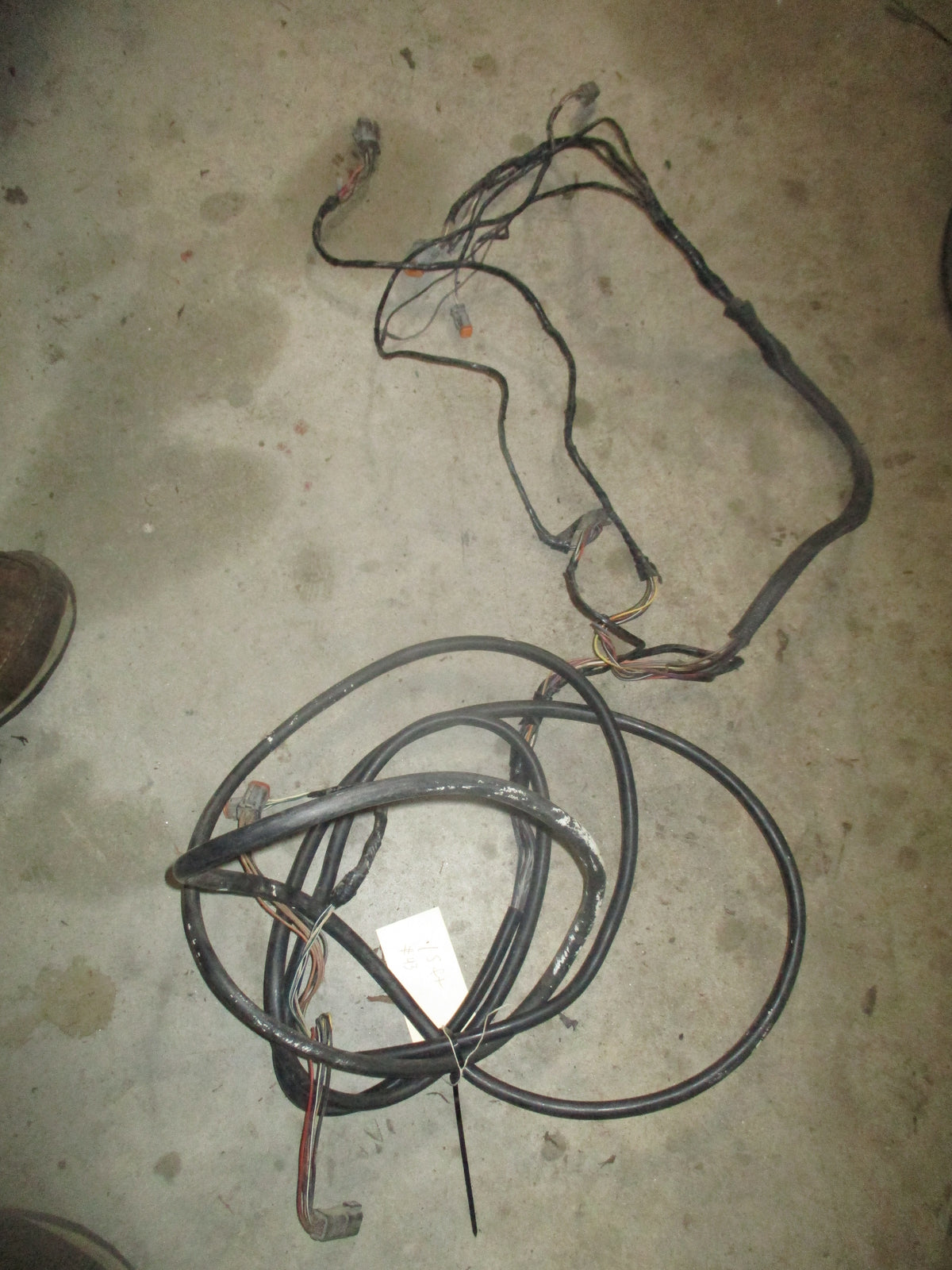 Johnson outboard 15ft BRP style harness/ bad plug