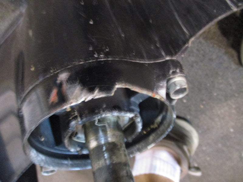 Suzuki DF90-140 outboard 20" shaft lower unit