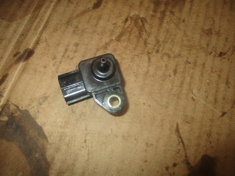 Suzuki DF40 40hp 4 stroke outboard map sensor (18590-80140)