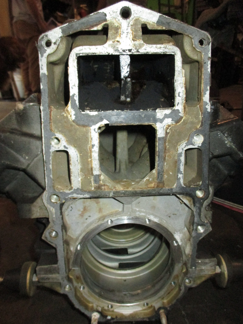 Evinrude 120hp 2 stroke outboard crankcase block (334707)