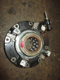 Load image into Gallery viewer, Evinrude 120hp 2 stroke outboard bearing carrier (328620)
