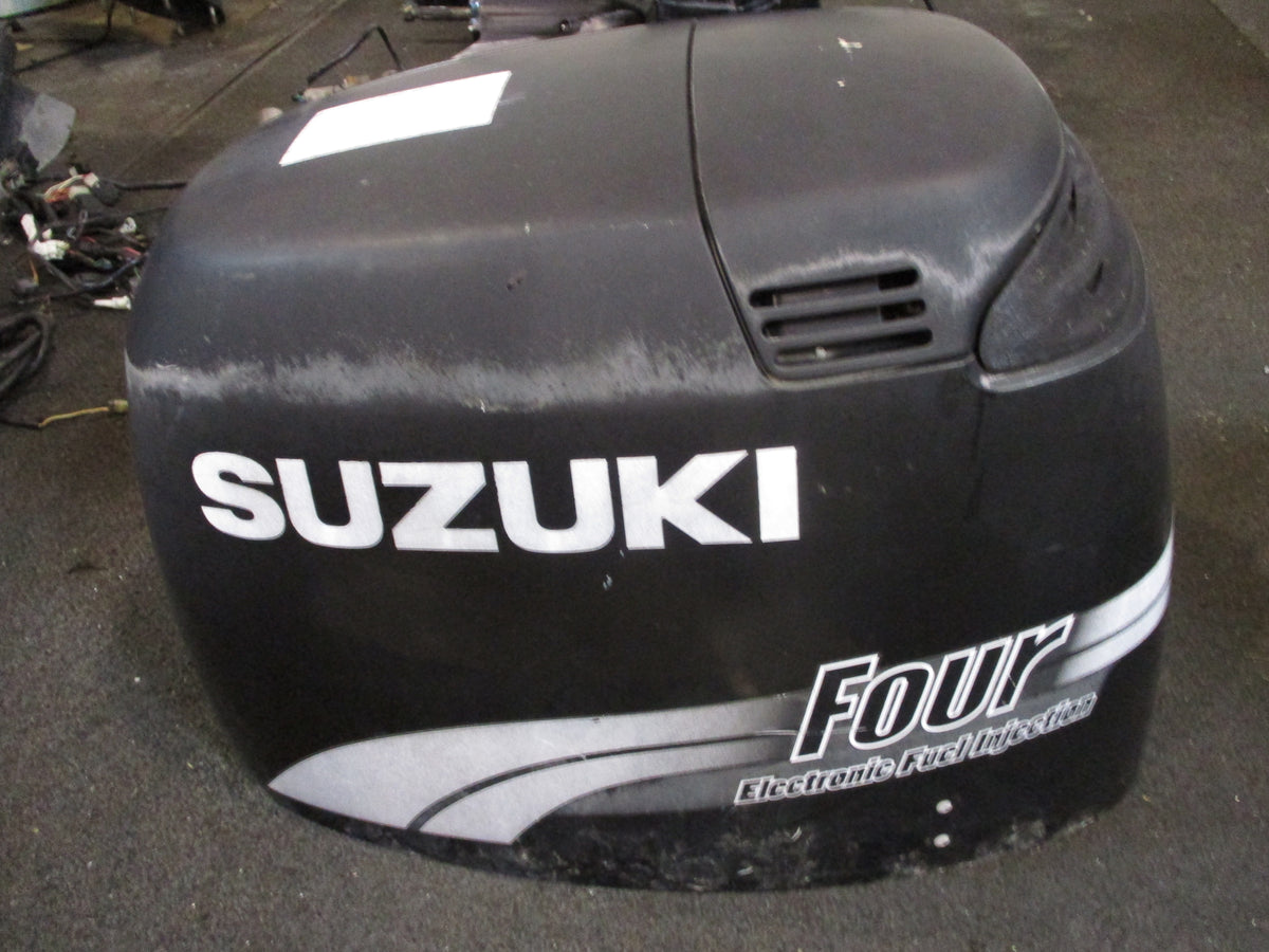 Suzuki DF115 outboard top cowling