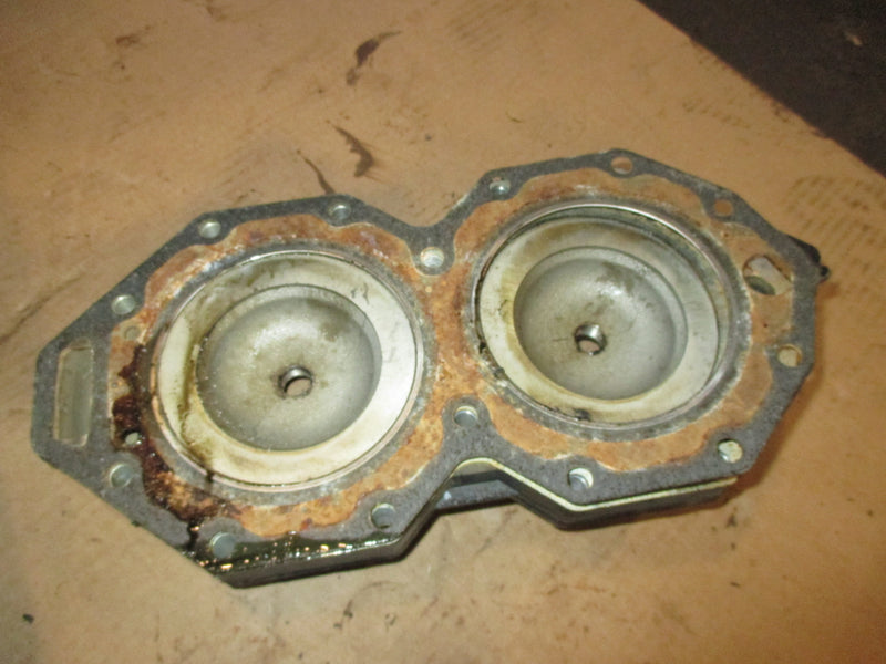 Evinrude 120hp 2 stroke outboard cylinder head (333-686-2)