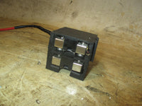 Load image into Gallery viewer, Yamaha 150hp OX66 2 stroke outboard fuse holder w/ 2 fuses
