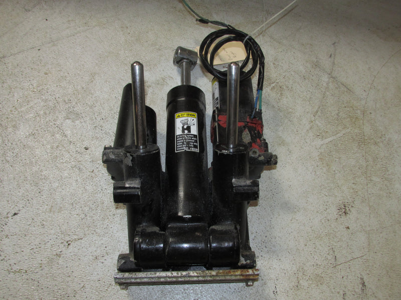 Mercury Optimax 150hp 2 Stroke Outboard Tilt Trim Unit (Parts) (8M0231193)