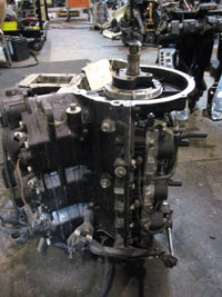 Load image into Gallery viewer, Evinrude Ficht 175hp 2 stroke outboard crankcase powerhead
