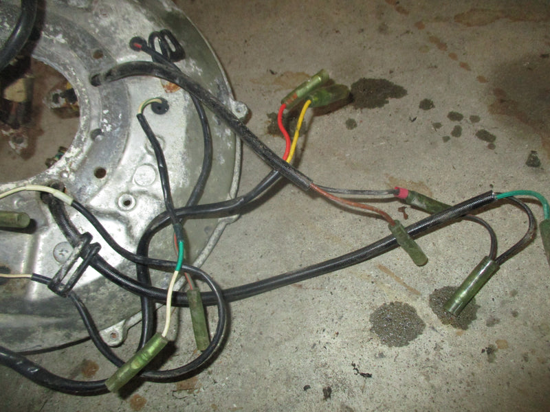 Suzuki DT115 outboard stator/ timing base (32140-94620)(32160-94610)
