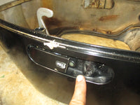 Load image into Gallery viewer, Suzuki DF225 225hp outboard side cover set 61821-93J00, 61811-1100
