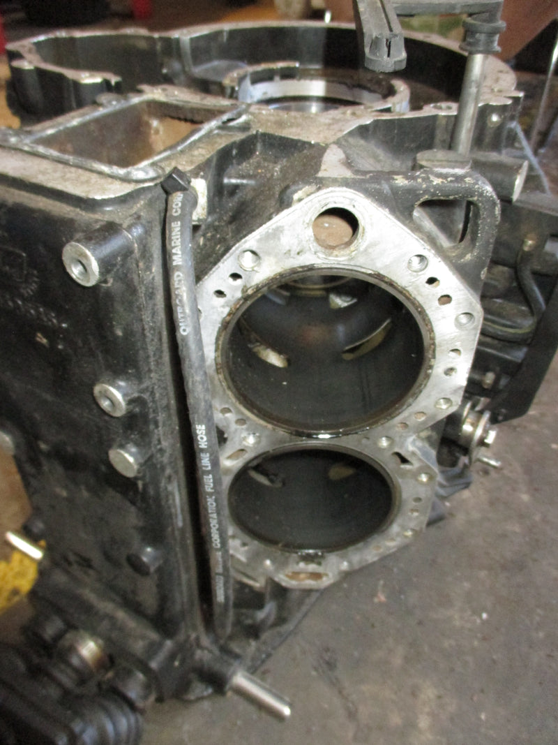 Johnson 90-115hp 2st outboard crankcase block