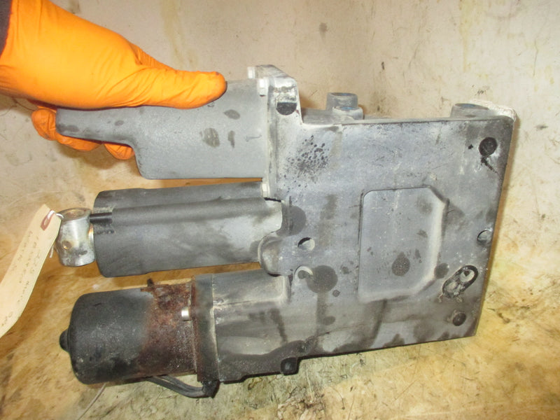 Mercury 225hp Optimax 2 stroke outboard tilt trim unit