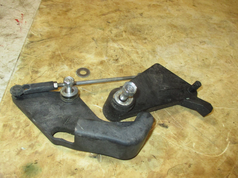 Yamaha 250hp OX66 2 stroke outboard throttle brackets (65L-41632-00)