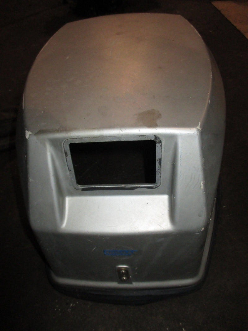 Nissan 40hp 2 stroke outboard top cowling