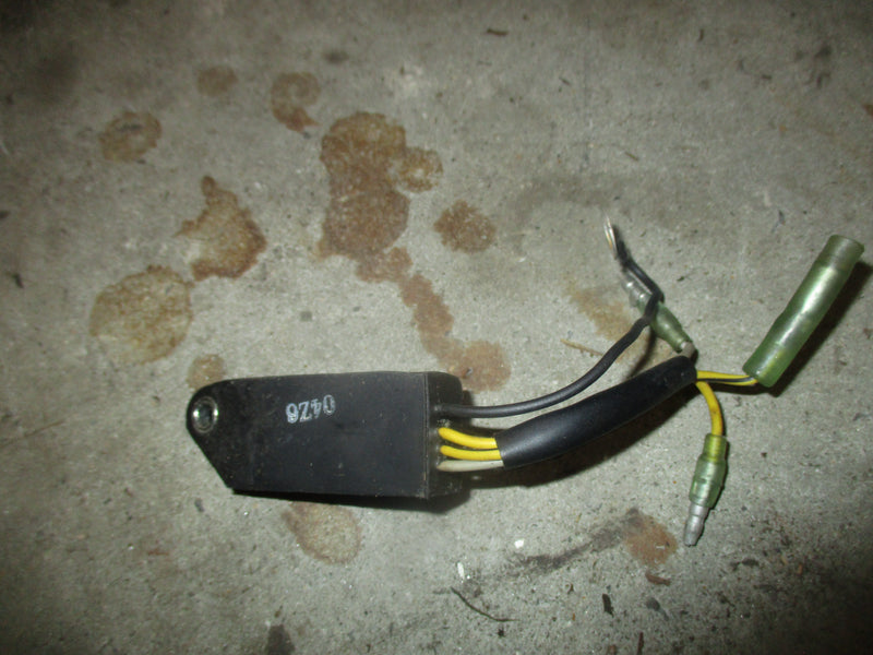 Suzuki DT115 outboard low oil warning unit 2