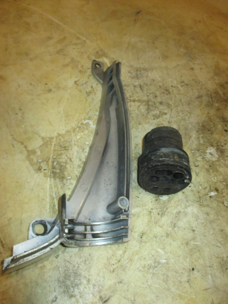 Honda BF90D 90hp 4 Stroke outboard Rigging Grommet and Cover